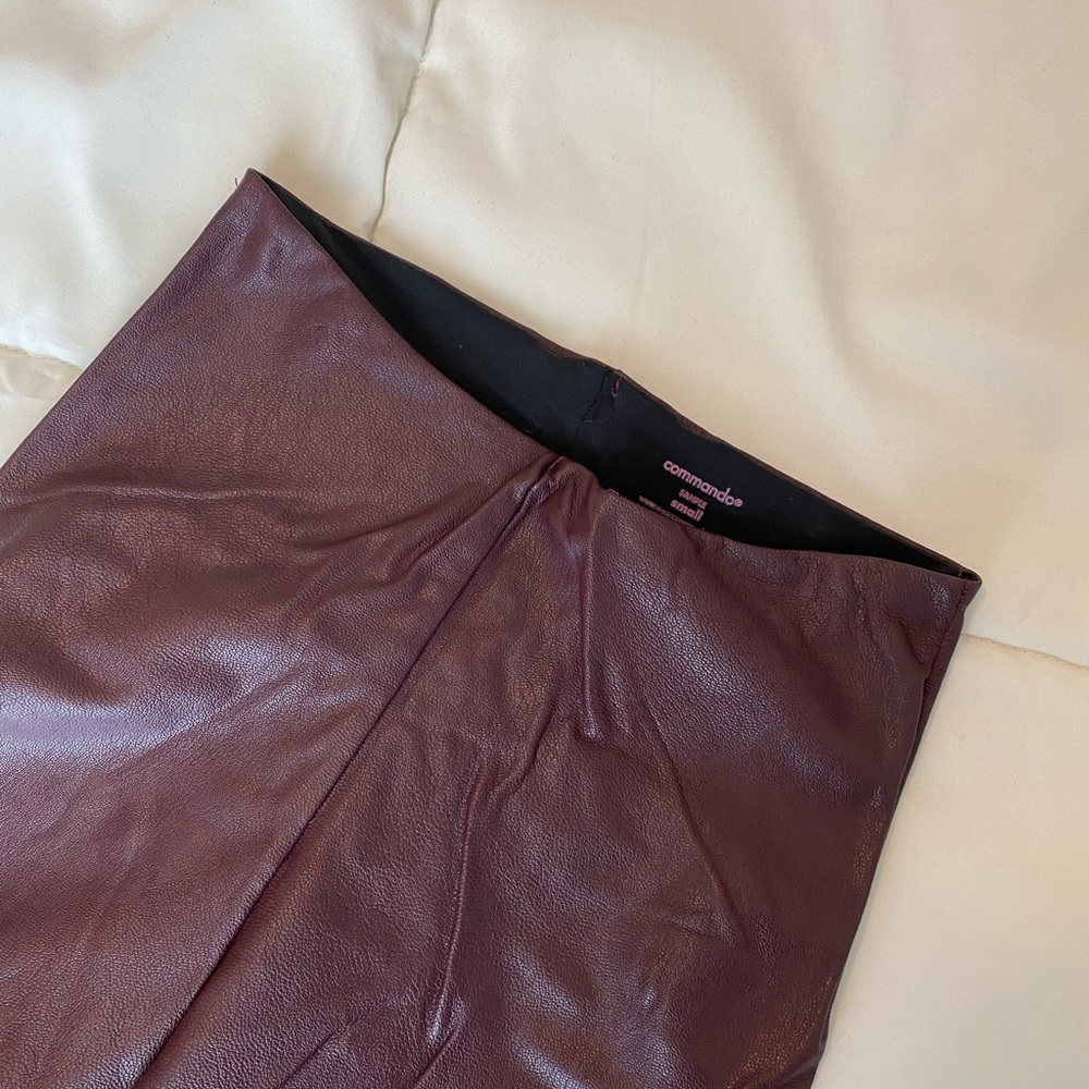 Commando oxblood leather leggings